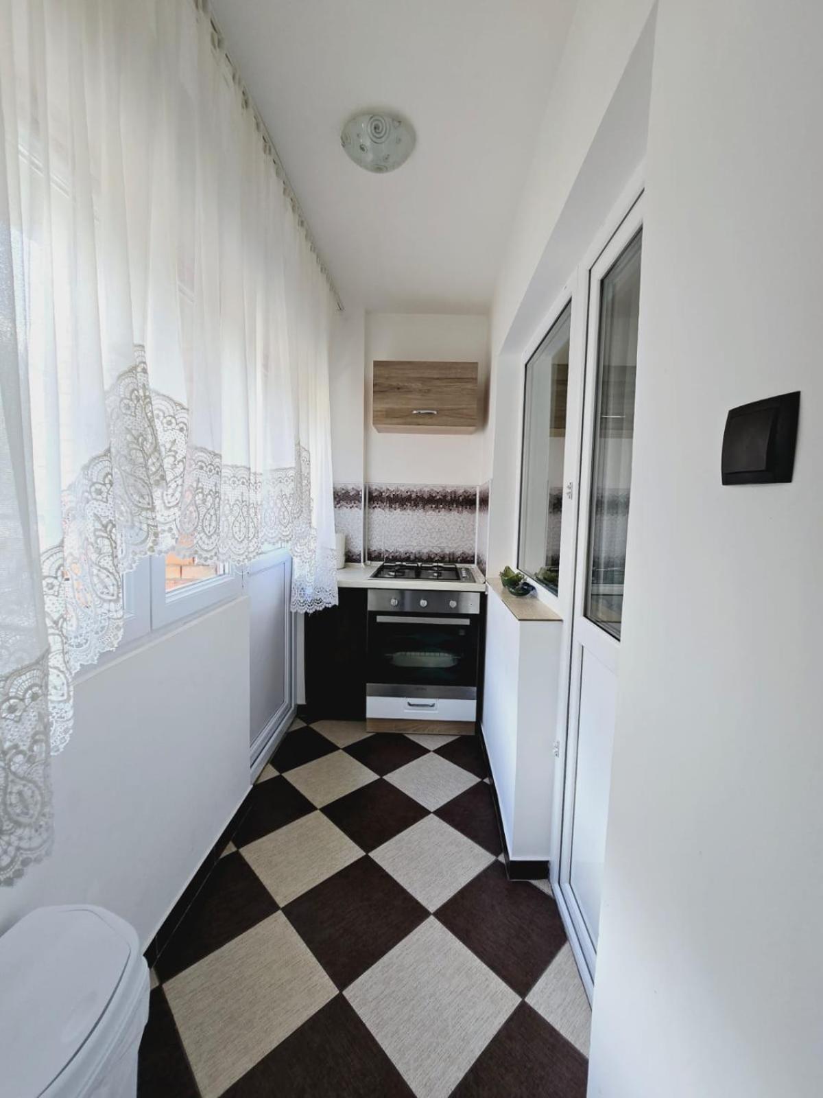 Apartament Sofy2 Baile Herculane Exterior photo